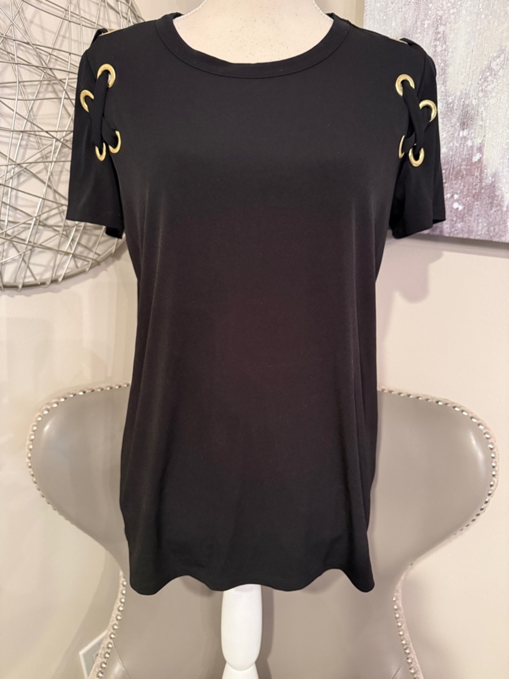 Michael Kors Black Grommet Detail Short Sleeve Top size Large
